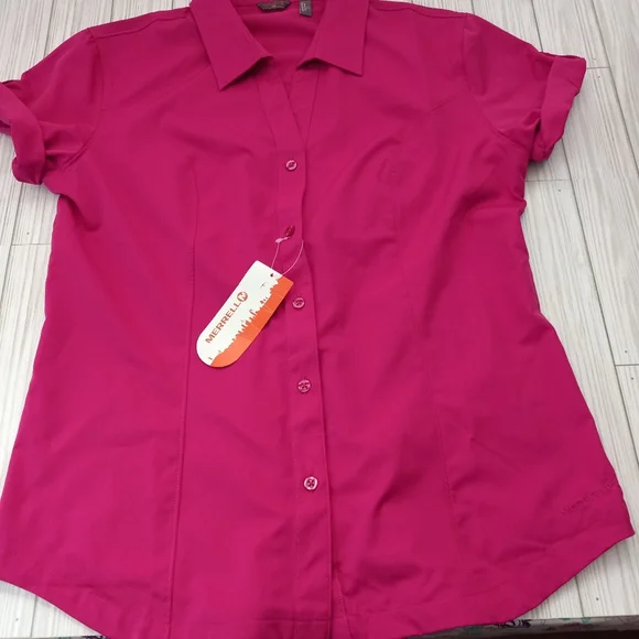 Merrell Core Woven Button Front Collar Top - Picture 3 of 12